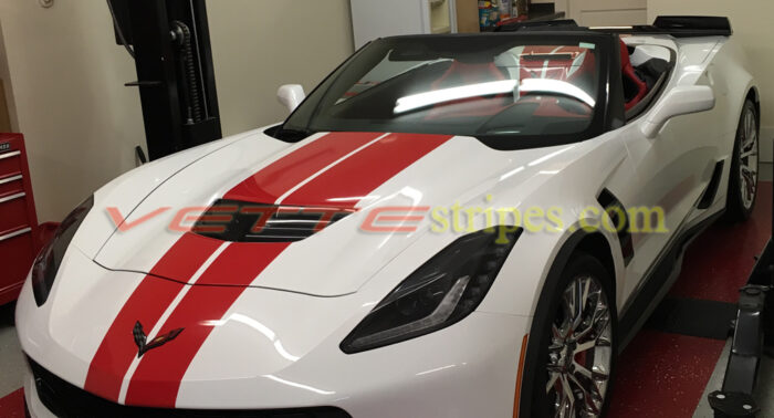 White C7 Z06 with gloss red close match red interior GM full length dual racing stripe