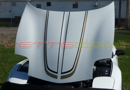 C5 Corvette white with black and light gold CE3 stripe