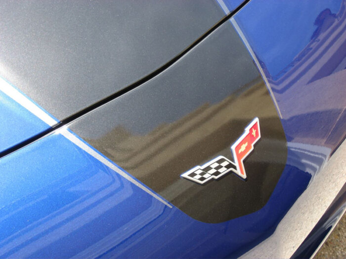 Lemans blue C6 Corvette with metallic black and metallic dark charcoal ME stripe