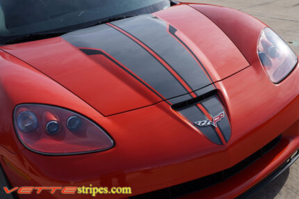 C6 Corvette inferno orange 427 edition stripe in anthracite and carbon fiber 3