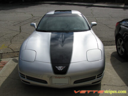 Cyber gray C5 Corvette with silver and maple red COM CSR stripes