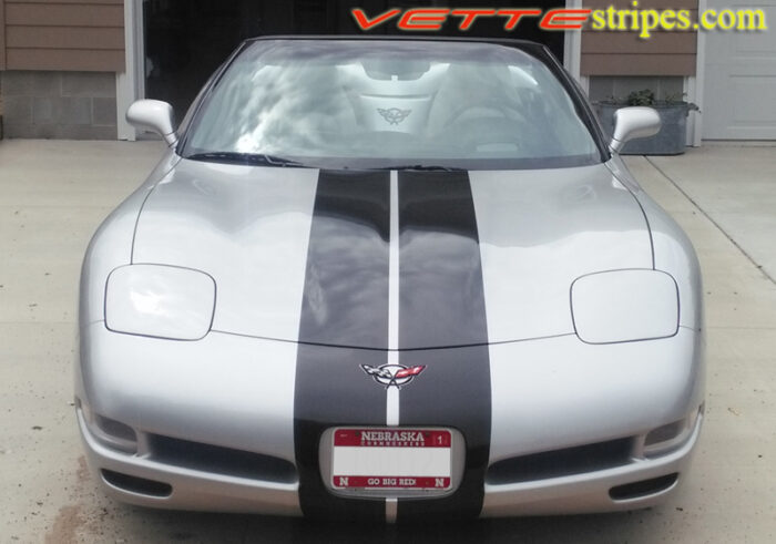 Silver C5 Corvette convertible with black rally racing stripe style 3