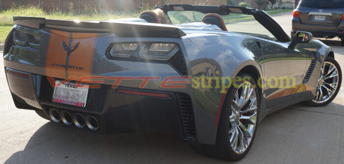 Shark grey C7 Corvette Z06 convertible with gloss kalahari GM full length racing stripe 2