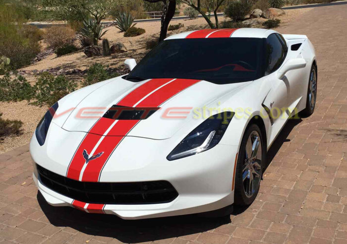 White C7 Stingray coupe with red GM full length racing and carbon flash pinstripes
