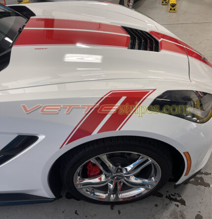 White C7 Corvette Stingray with ME2 fender grand sport fender hash marks
