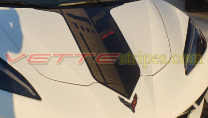 White C8 Corvette Stingray Z06 with OEM stinger stripes in 3M 2080 carbon fiber and gloss carbon flash